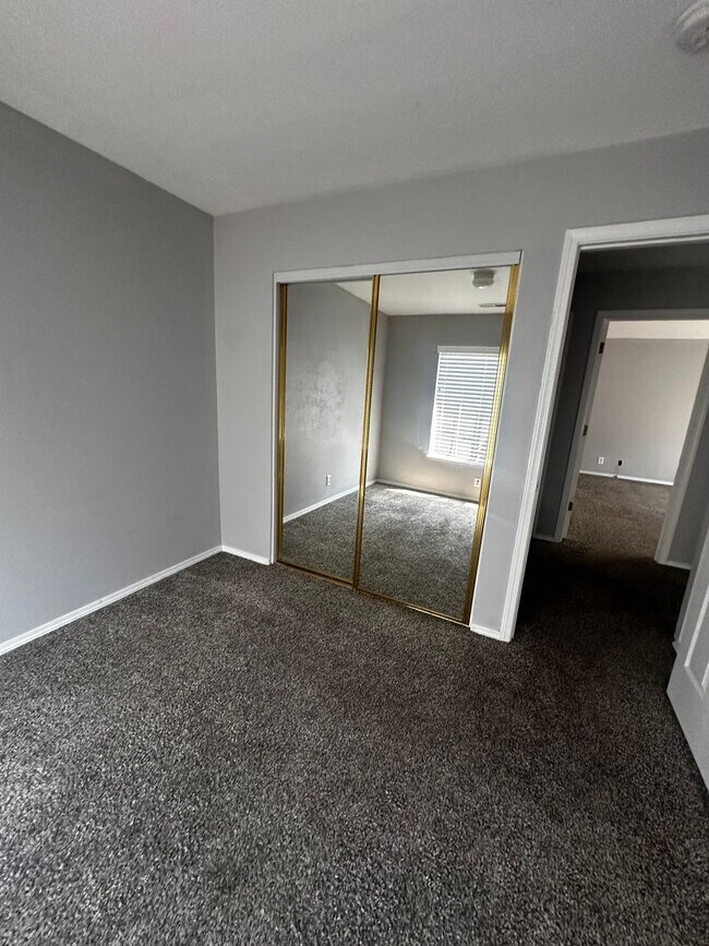 Building Photo - 4517 Park Rose Cir