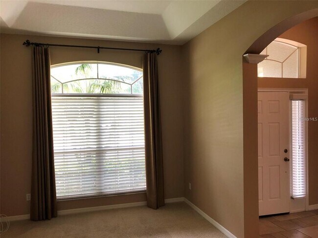 Building Photo - 925 Saza Run