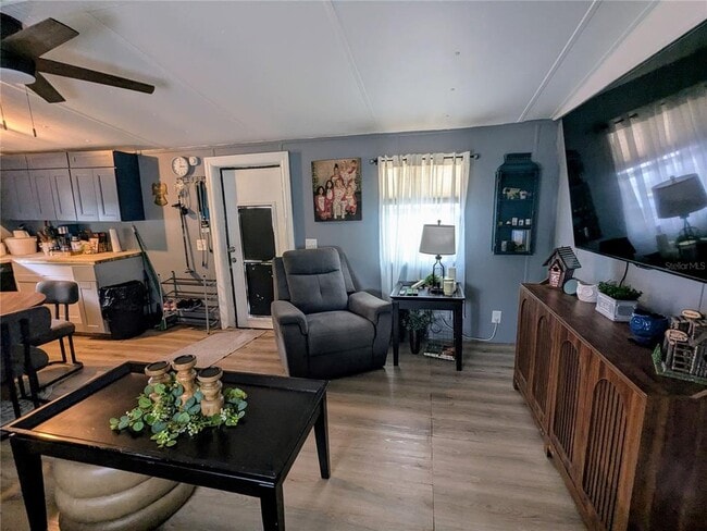 Building Photo - 53 Sunset Cir