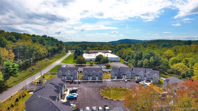 Building Photo - 21 Moka Pl