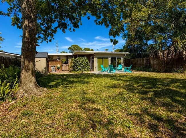 Building Photo - 2440 Anastasia Dr