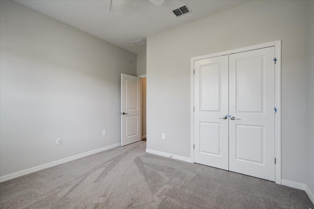 Building Photo - 2118 Ridge Pointe Ln