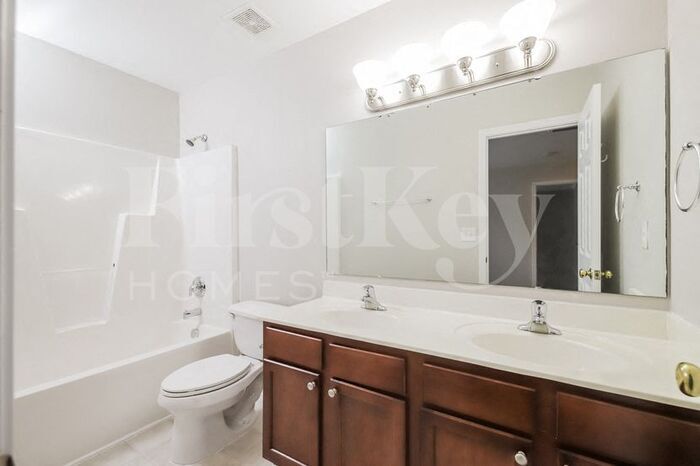 Building Photo - 4183 Shadetree Dr