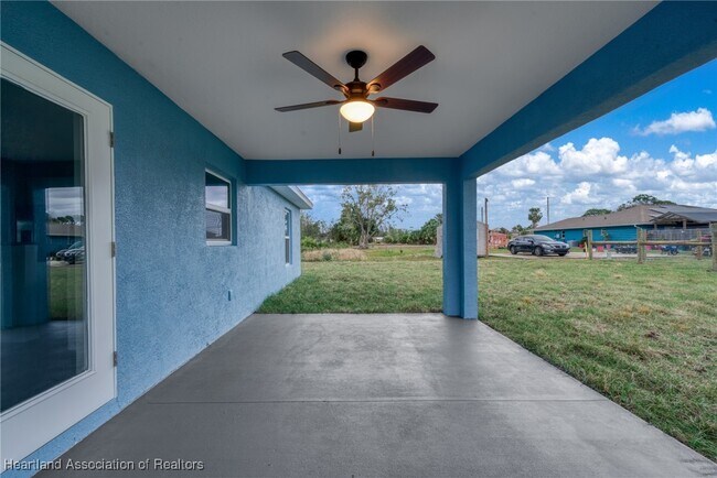 Building Photo - 4818 Sturgeon Dr