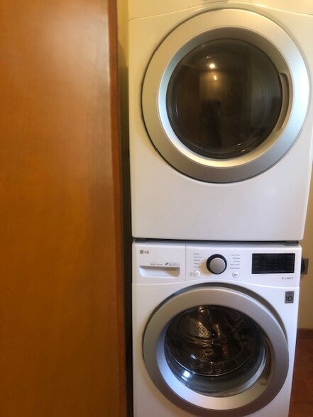 Laundry - 9514 SW Capitol Hwy