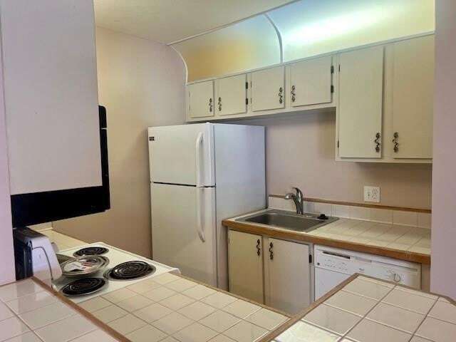 Building Photo - 1132 Breezy Way