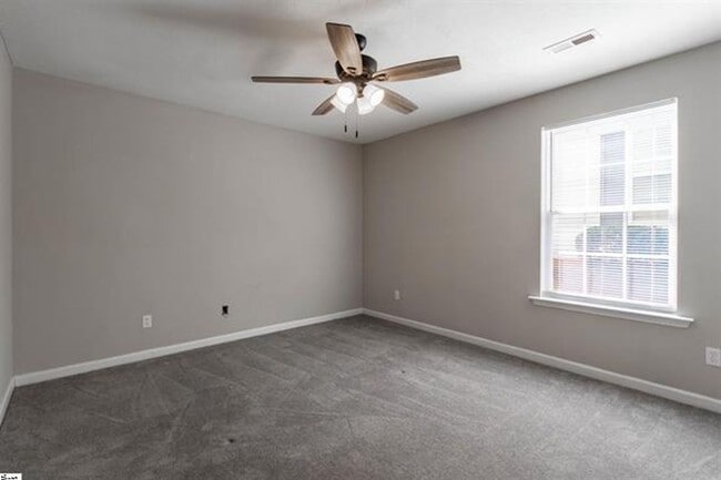 Building Photo - 3 Bed, 2 Bath Home Available in Spartanburg