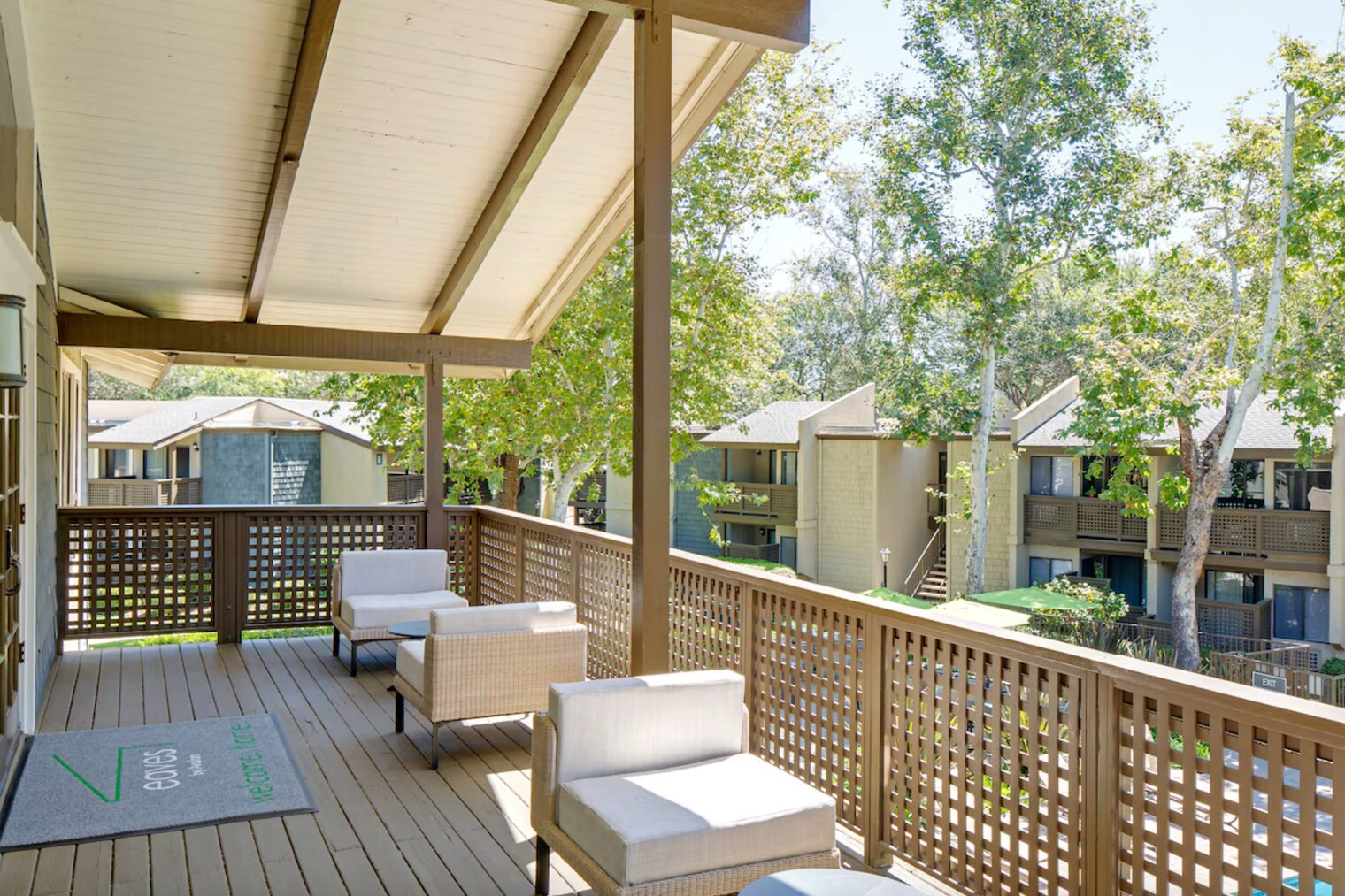 Building Photo - 555 Paularino Ave