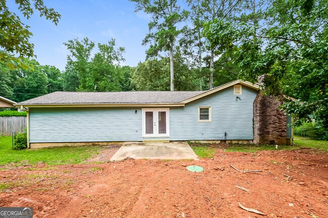 Building Photo - 188 Bridgewood Dr SE