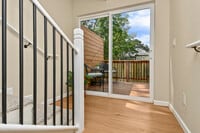 Building Photo - 1220 E Pacific St