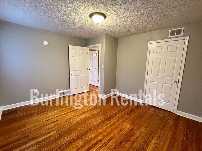 Building Photo - Mebane