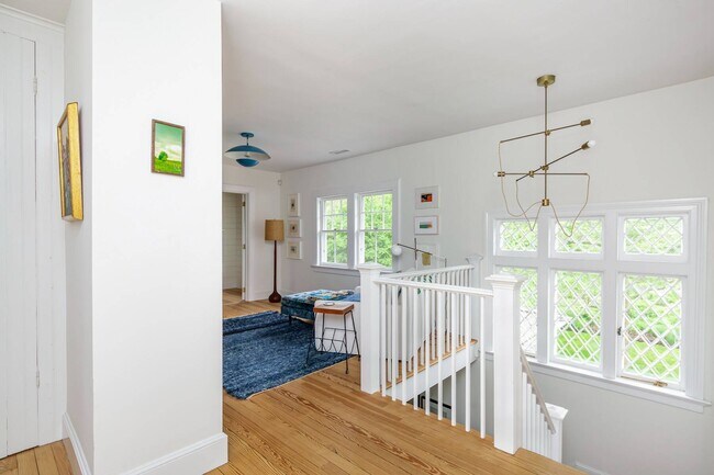 Building Photo - 110 Montauk Hwy