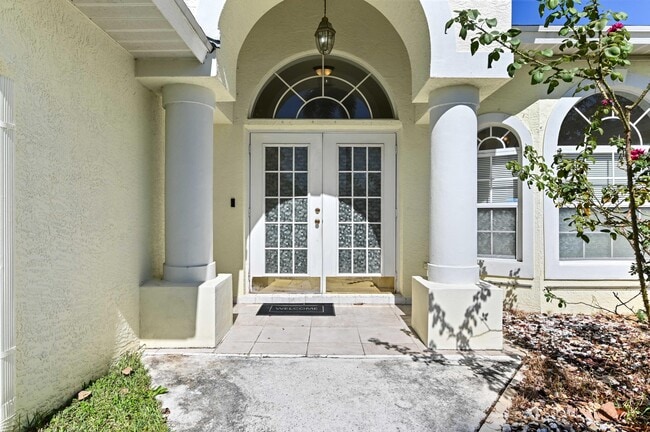 Building Photo - 681 SW Saragossa Ave