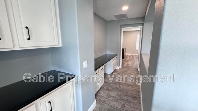 Building Photo - 19114 Olympic Crest Dr