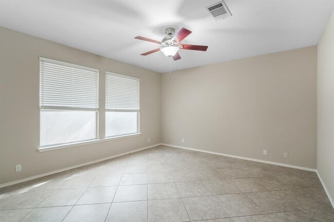 Building Photo - 6664 Ruxton Ln