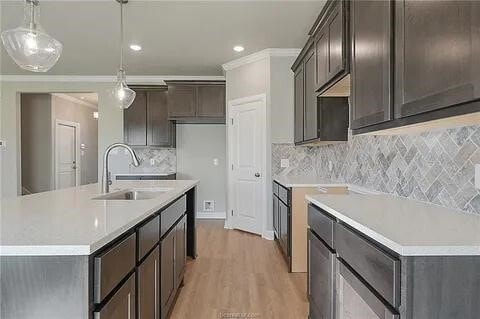 Building Photo - 6205 Daytona Dr