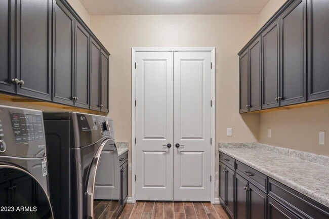 Building Photo - 5116 N 185th Ave