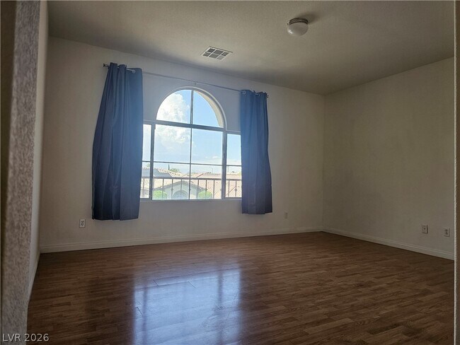 Building Photo - 8075 Lapis Harbor Ave