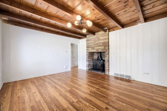 Building Photo - 1220 Upham St