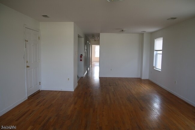 Building Photo - 60 Port Ave