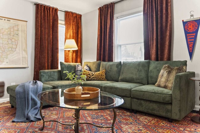 Building Photo - 1710 Hess Blvd