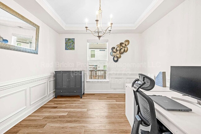 Building Photo - 10252 Glenmere Crk Cir