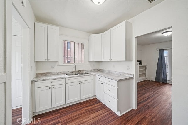 Building Photo - 280 E Orange St