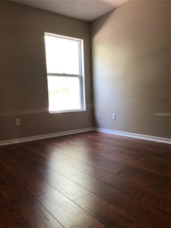 Building Photo - 3840 Heritage Oaks Ct