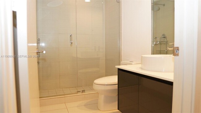 Building Photo - 31 SE 6th St