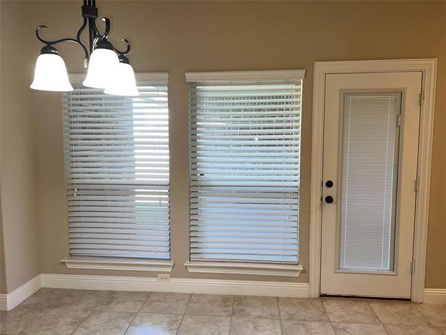 Building Photo - 3921 Cameron Ln