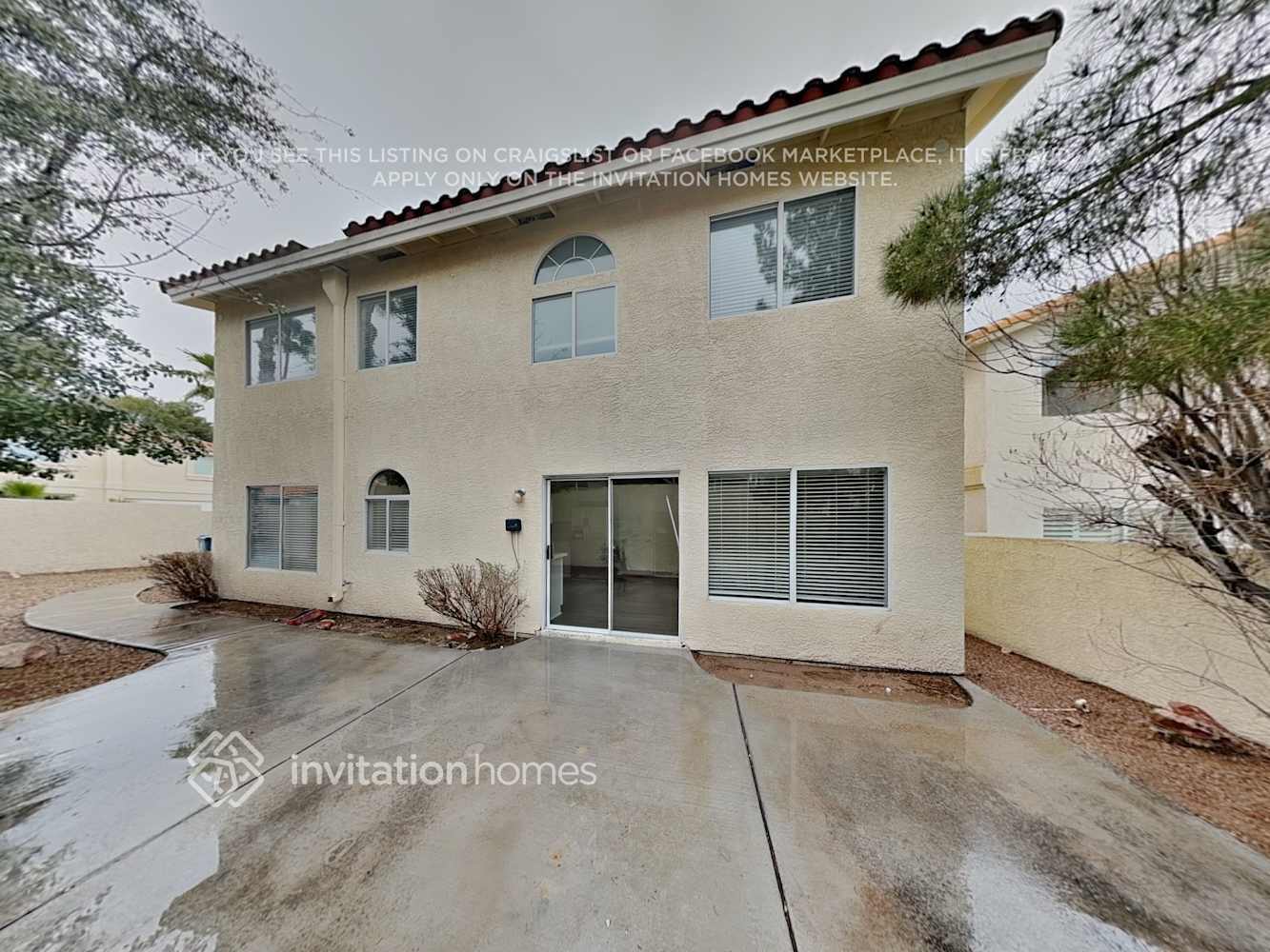 Building Photo - 2873 Aliso Dr