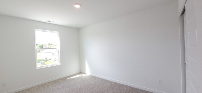 Building Photo - 4113 Viceroy St
