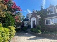 Building Photo - 214 Covert Ave