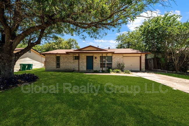 Building Photo - 517 Oak Dr