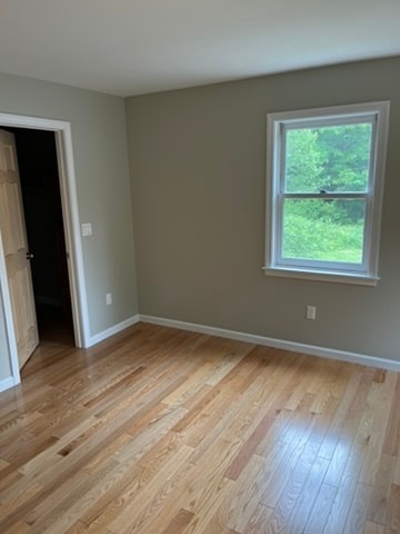 Master bedroom - 4 Charles Ln