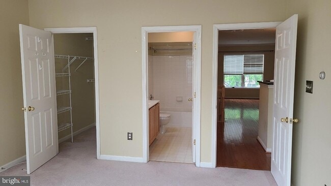 Building Photo - 12820 Rexmore Dr
