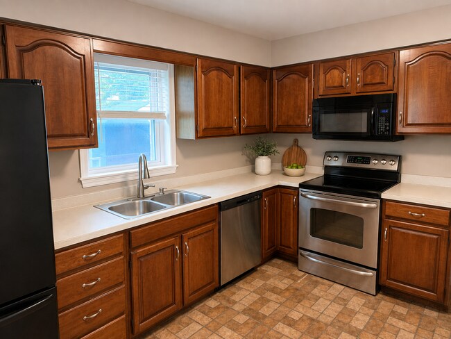 Building Photo - 2317 Lawnwood Ct
