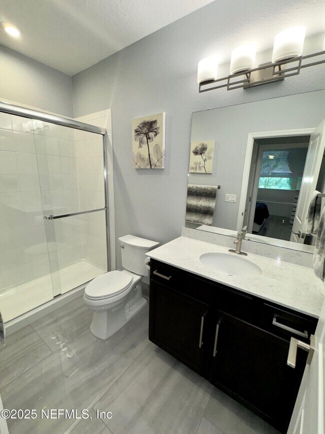 Building Photo - 163 Pine Forest Ct