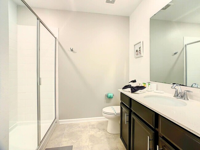 Building Photo - 9331 Sommerset Hills Dr