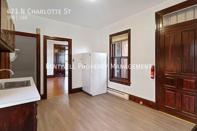 Building Photo - 471 N Charlotte St
