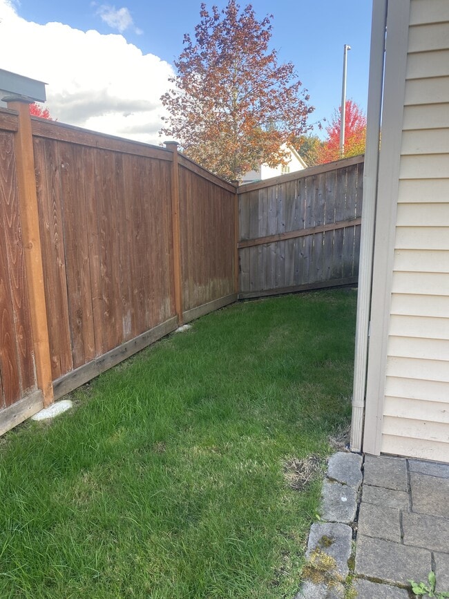 Building Photo - 20379 Corbridge Rd SE