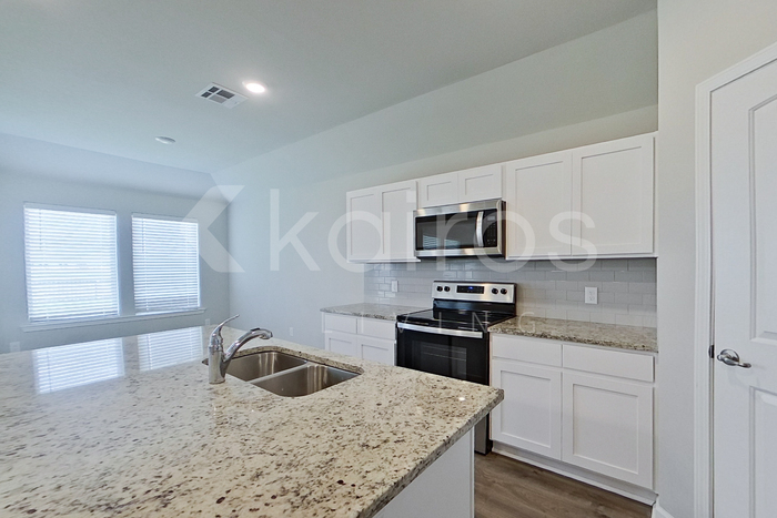 Building Photo - 119 Yardley Ct