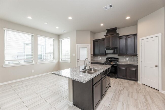Building Photo - 2511 Manor Valley Ct