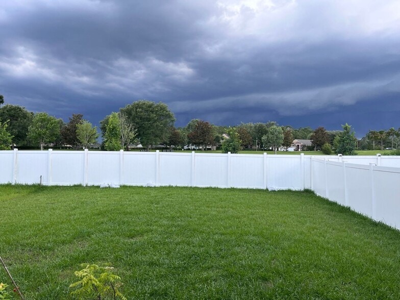 Building Photo - 6213 Back Forty Lp