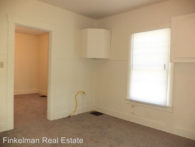 Building Photo - 2 br, 1 bath House - 1106 Oxford-State Road