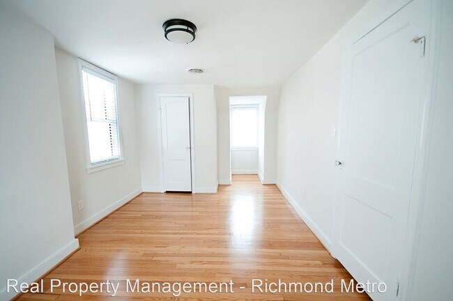 Building Photo - 4 br, 2.5 bath House - 4509 Cutshaw Avenue