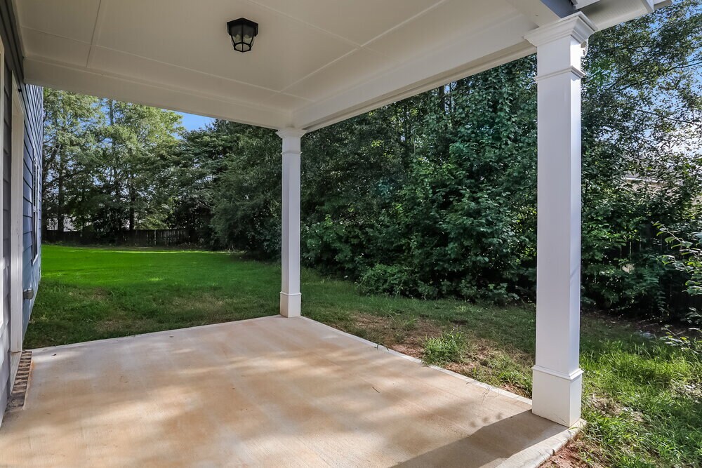 Building Photo - 1845 Simmons Ln