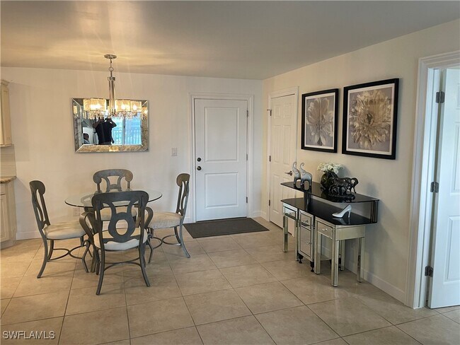 Building Photo - 1511 Estero Blvd