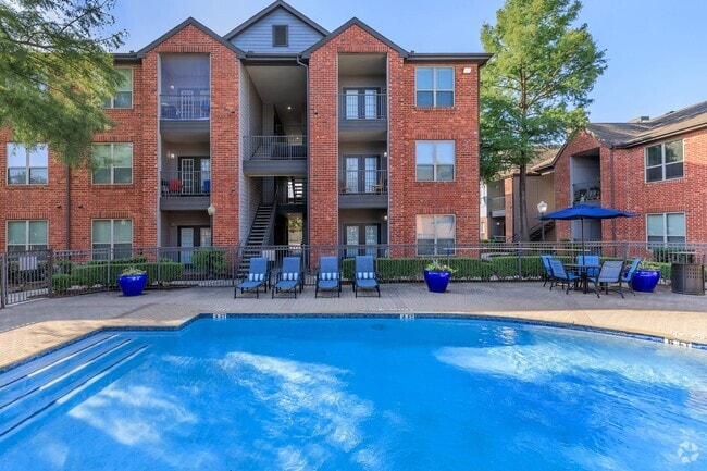 Building Photo - Highland Apartments