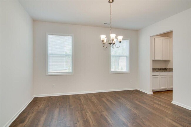 Building Photo - 6242 High Top Ln